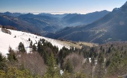 33 E' ora di tornare a valle, scendo direttamente per prati...